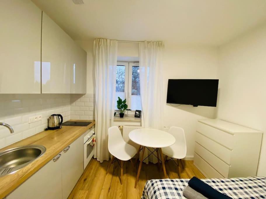 Bezagenta Mozart8 Studio Easy Access To City Wifi Apartment Warsaw Exterior photo
