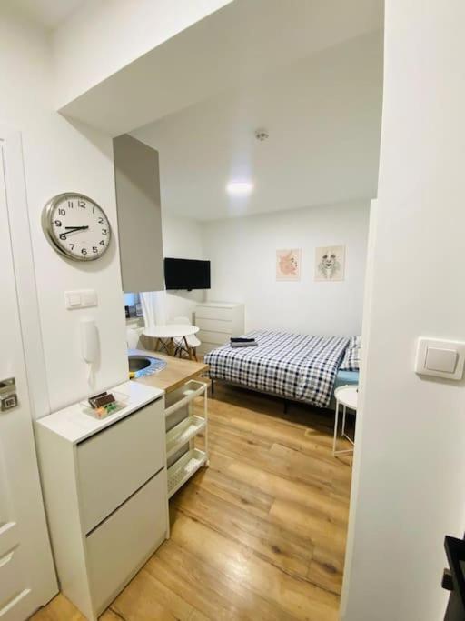 Bezagenta Mozart8 Studio Easy Access To City Wifi Apartment Warsaw Exterior photo